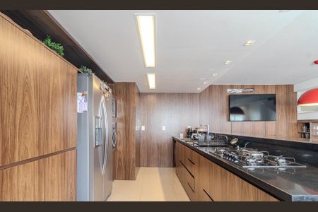 Casa à venda com 249m², 2 quartos e 2 vagas