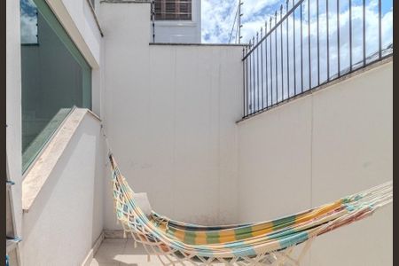 Casa à venda com 2 quartos, 249m² em Vila Ipiranga, Porto Alegre
