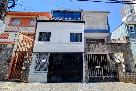 Casa à venda com 182m², 3 quartos e 2 vagasFachada - Plaquinha