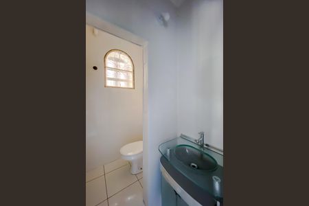 Casa à venda com 182m², 3 quartos e 2 vagasBanheiro da Suíte