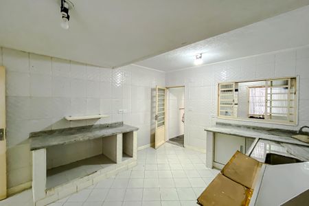 Casa à venda com 182m², 3 quartos e 2 vagasCozinha