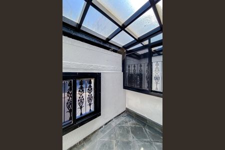 Casa à venda com 182m², 3 quartos e 2 vagasVaranda da Sala