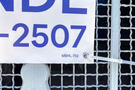 Casa à venda com 182m², 3 quartos e 2 vagasMBHL-752