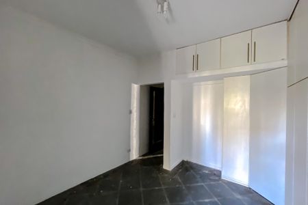 Casa à venda com 182m², 3 quartos e 2 vagasQuarto 1 - Suíte