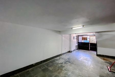 Casa à venda com 182m², 3 quartos e 2 vagasGaragem
