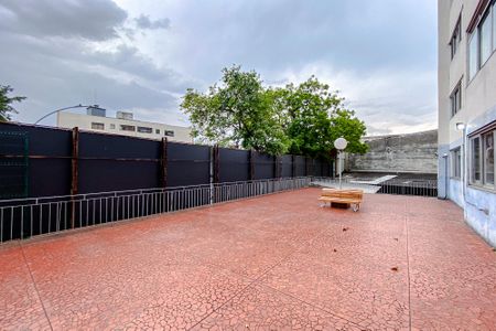 Apartamento para alugar com 104m², 2 quartos e 1 vagaÁrea comum