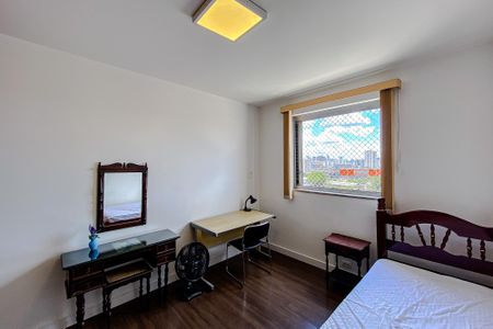 Quarto 1 de apartamento para alugar com 2 quartos, 104m² em Vila Monumento, São Paulo