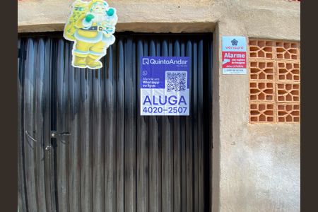 Casa para alugar com 100m², 2 quartos e 1 vaga Casa para alugar com 100m², 2 quartos e 1 vagaplaquinha instalada DCFC-389