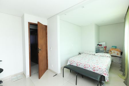 Casa para alugar com 100m², 2 quartos e 1 vaga