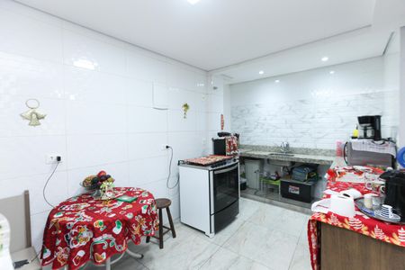 Casa para alugar com 2 quartos, 100m² em Califórnia, Belo Horizonte