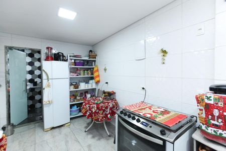Casa para alugar com 100m², 2 quartos e 1 vaga