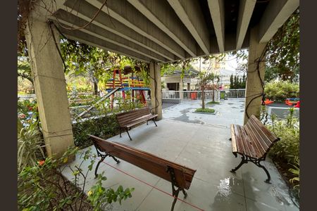 Apartamento para alugar com 55m², 2 quartos e 1 vagaÁrea comum