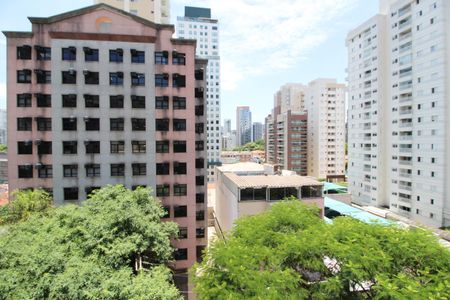 Apartamento à venda com 69m², 1 quarto e sem vagaVista