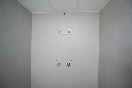 Apartamento à venda com 69m², 1 quarto e sem vagaBanheiro