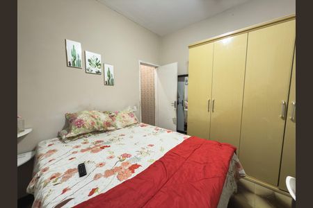 Casa à venda com 125m², 5 quartos e 2 vagasQuarto 3