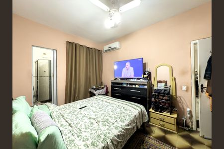 Casa à venda com 125m², 5 quartos e 2 vagasQuarto 1 - Suíte