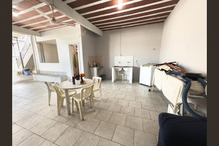 Casa à venda com 125m², 5 quartos e 2 vagas Terraço