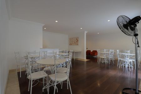 Apartamento à venda com 52m², 2 quartos e 1 vagaÁrea comum - Salão de festas