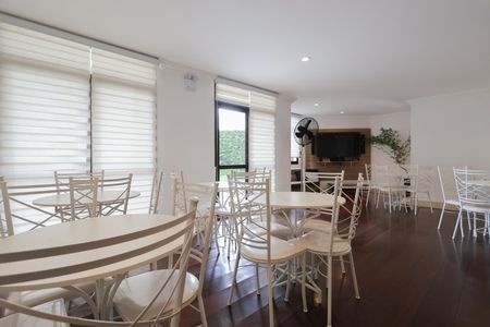 Apartamento à venda com 52m², 2 quartos e 1 vagaÁrea comum - Salão de festas