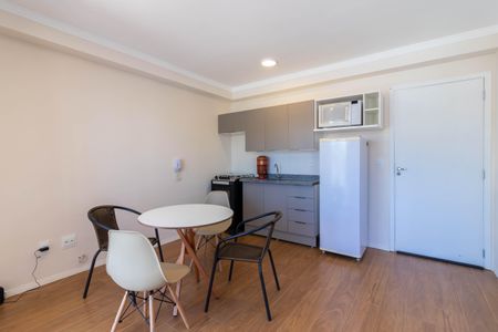 Apartamento para alugar com 32m², 1 quarto e sem vagaSala e Cozinha