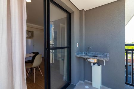 Apartamento para alugar com 32m², 1 quarto e sem vagaVaranda