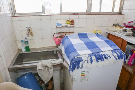 Apartamento para alugar com 120m², 2 quartos e 1 vagaÁrea de Serviço