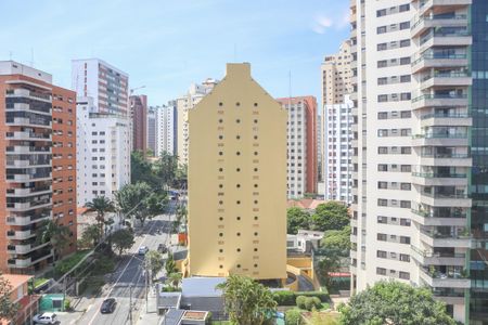 Vista da Suíte de apartamento à venda com 2 quartos, 120m² em Perdizes, São Paulo