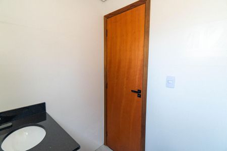 Banheiro de apartamento à venda com 1 quarto, 30m² em Jardim Oriental, São Paulo
