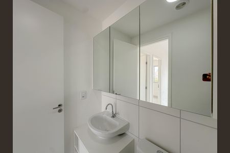 Apartamento para alugar com 38m², 2 quartos e sem vagaBanheiro