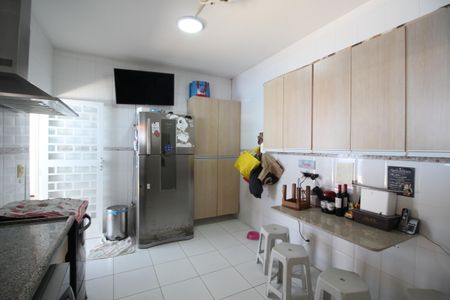 Casa de condomínio à venda com 271m², 4 quartos e 4 vagasCozinha