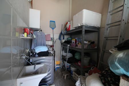 Casa de condomínio à venda com 271m², 4 quartos e 4 vagasÁrea de Serviço