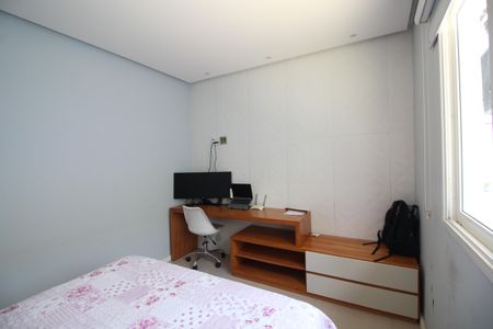 Casa de condomínio à venda com 271m², 4 quartos e 4 vagasQuarto 3