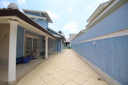 Casa de condomínio à venda com 271m², 4 quartos e 4 vagasGaragem
