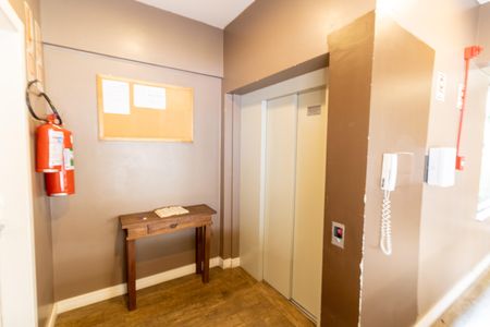 Apartamento à venda com 44m², 1 quarto e 1 vagaHall de entrada