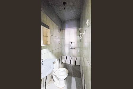 Banheiro de casa para alugar com 1 quarto, 35m² em Jardim Roberto, Osasco