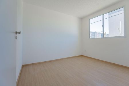 Quarto de apartamento para alugar com 2 quartos, 42m² em Vila Ouro Preto, Duque de Caxias