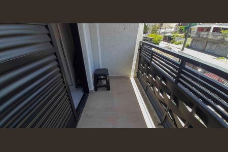 Casa à venda com 60m², 2 quartos e 1 vaga