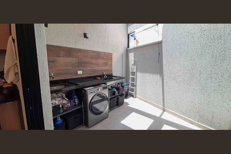 Casa à venda com 60m², 2 quartos e 1 vaga Casa à venda com 60m², 2 quartos e 1 vagaÁrea de Serviço