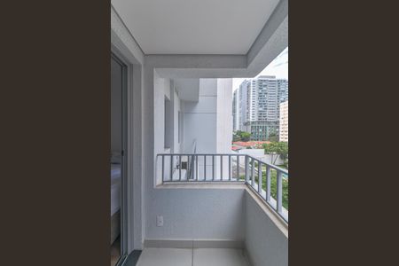 Sacada de kitnet/studio à venda com 1 quarto, 19m² em Jardim das Acacias, São Paulo