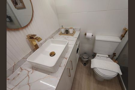 Apartamento à venda com 70m², 2 quartos e 1 vagaBanheiro Suíte 