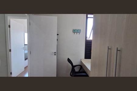 Apartamento à venda com 80m², 3 quartos e 2 vagas Apartamento à venda com 80m², 3 quartos e 2 vagasQuarto 1