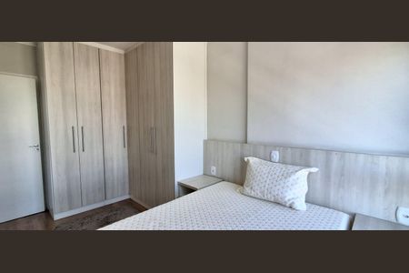 Apartamento à venda com 80m², 3 quartos e 2 vagas Apartamento à venda com 80m², 3 quartos e 2 vagasSuíte