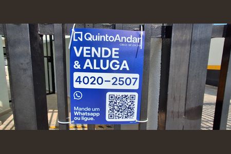 Apartamento à venda com 80m², 3 quartos e 2 vagas Apartamento à venda com 80m², 3 quartos e 2 vagasPlaquinha