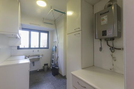 Apartamento à venda com 182m², 5 quartos e 3 vagasÁrea de Serviço