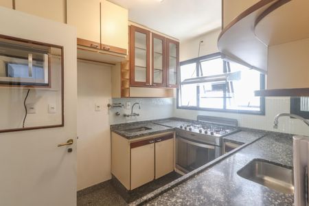 Apartamento à venda com 182m², 5 quartos e 3 vagasCozinha