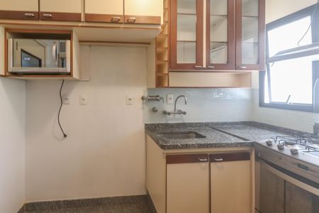 Apartamento à venda com 182m², 5 quartos e 3 vagasCozinha