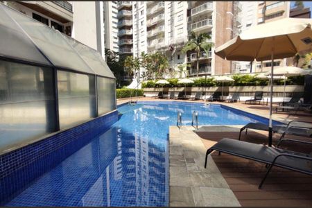Apartamento à venda com 182m², 5 quartos e 3 vagasÁrea comum - Piscina