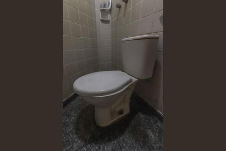 Apartamento à venda com 182m², 5 quartos e 3 vagasBanheiro de serviço