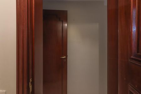 Apartamento à venda com 182m², 5 quartos e 3 vagasLavabo