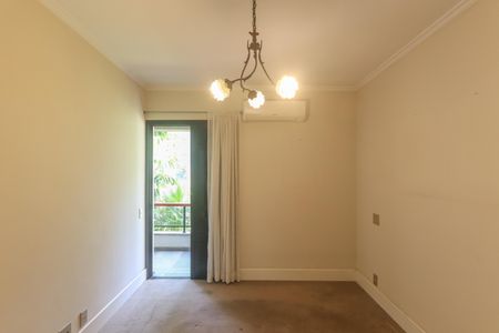 Apartamento à venda com 182m², 5 quartos e 3 vagasSuíte 3